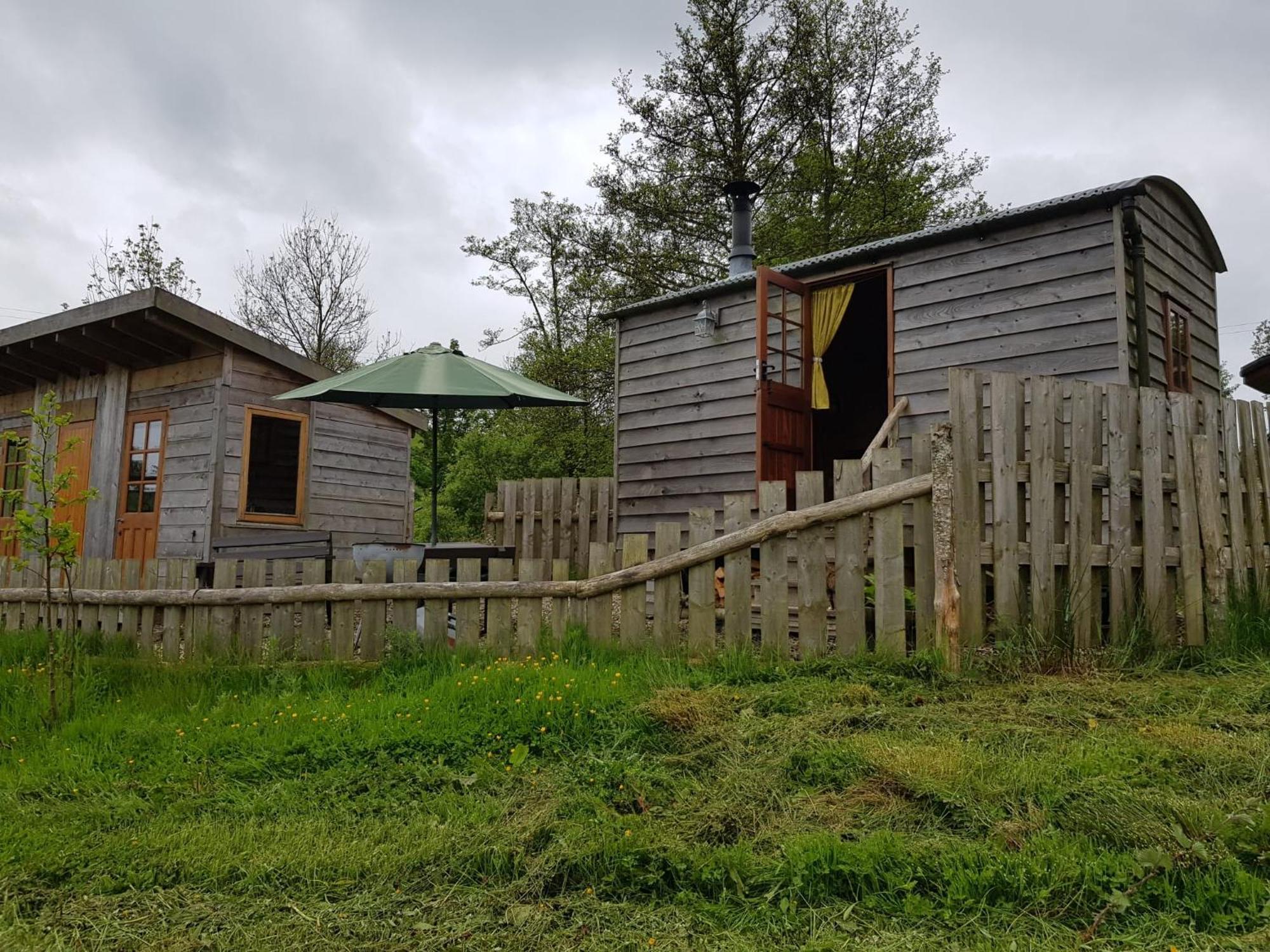 Foxglove Accommodation Крейвен-Армс Экстерьер фото